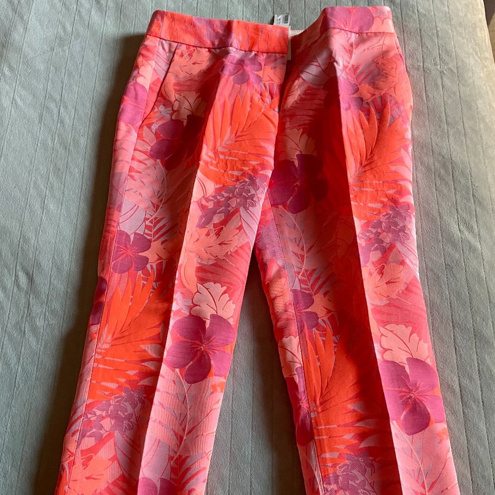 Statement pants w/tag